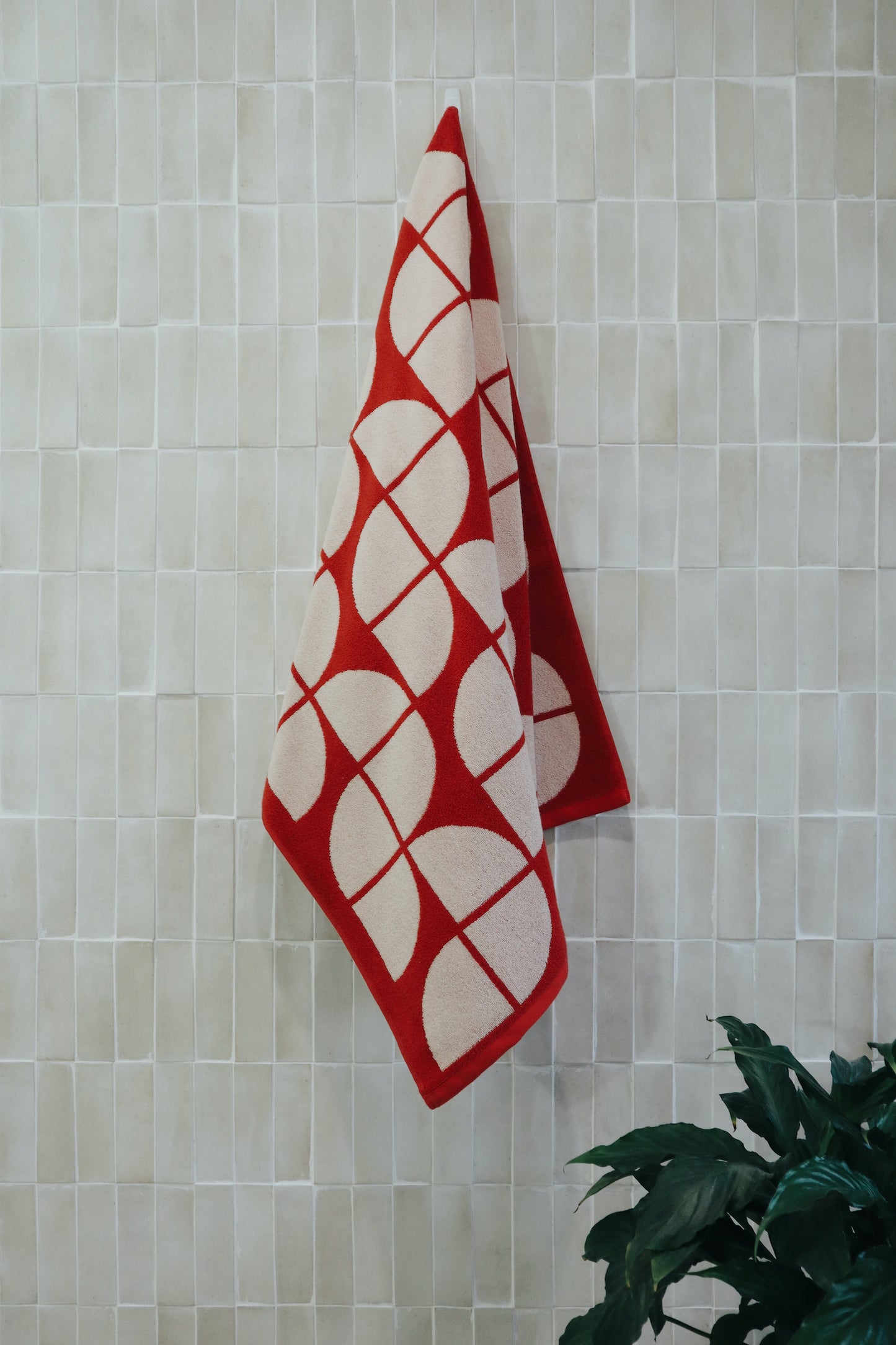 Chelsea Bath Towel Brick + Peony